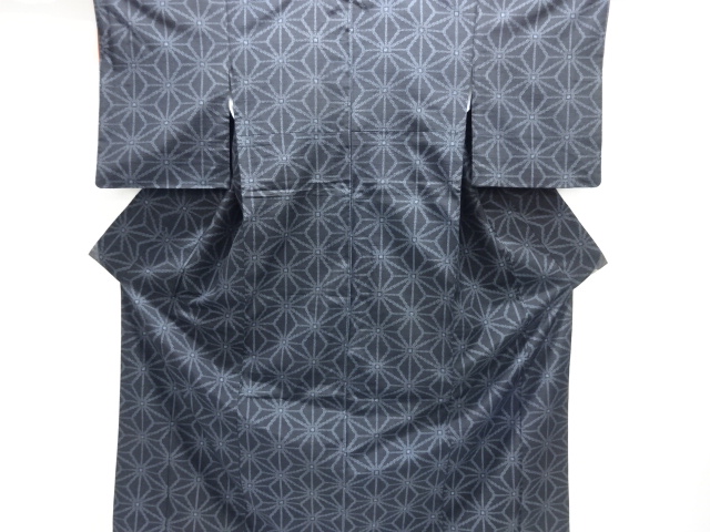 麻の葉模様織り出し十日町紬着物